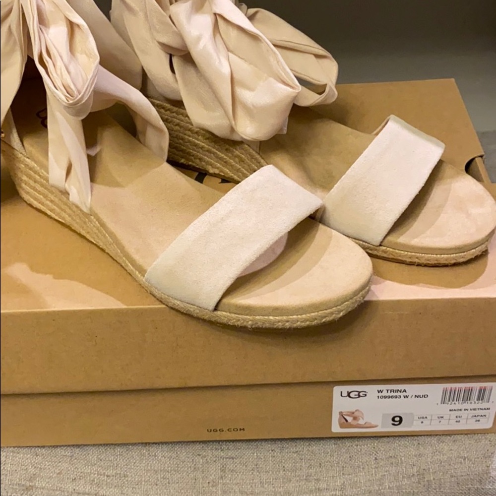 Ugg wedge